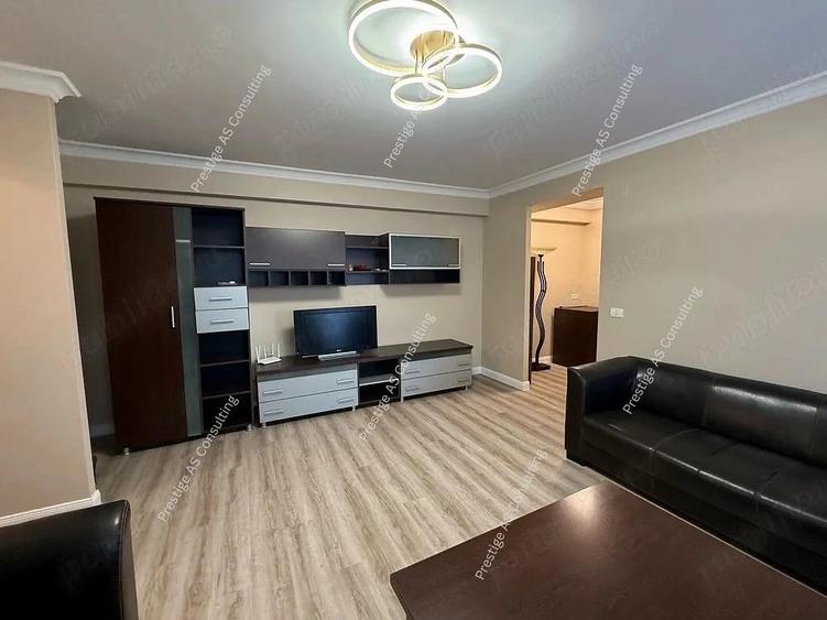 Apartament cu 2 camere semidecomandat în Lipovei