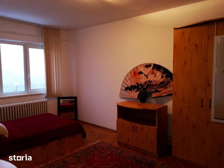Apartament cu 2 camere decomandat în Gruia
