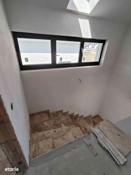 Casă cu 4 camere cu Teren 700 Mp în Sângeorgiu de Mureș