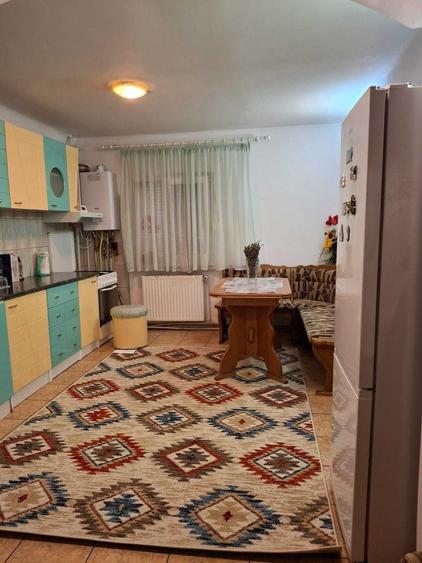 Apartament cu 3 camere si 2 bai de inchiriat in Craiova (in spatele Spitalului Judetean si al Facultatii de Medicina) - 2