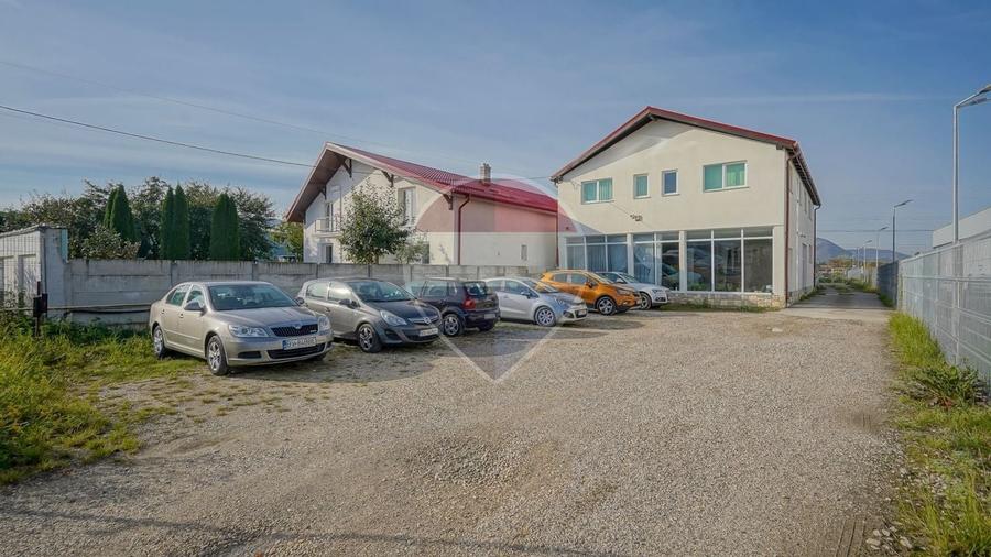 Birou, de 370 mp, în Uzina 2