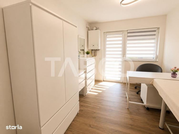 Spatiu birouri de inchiriat 2 camere si receptie zona Strand - 1