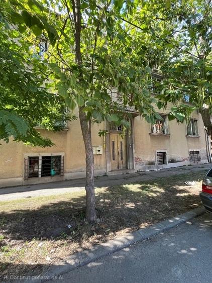 Casă cu 5 camere cu Teren 1142 Mp în Dorobanților