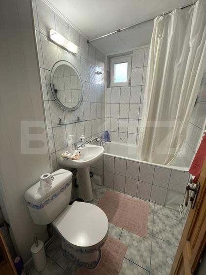 Apartament cu 2 camere semidecomandat, mobilat în Fălticeni