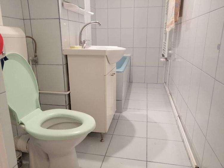 Garsonieră decomandată în Runcu