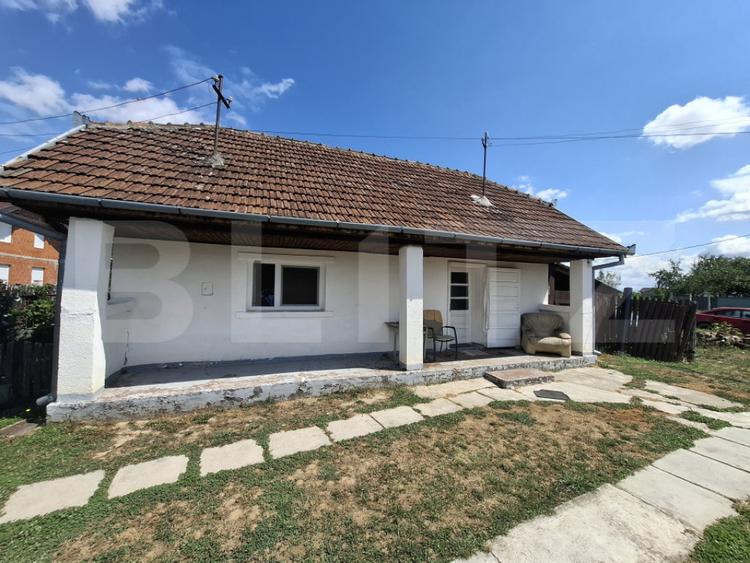 Casă cu 1 camere cu Teren 942 Mp în Micula