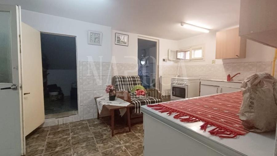 Casă individuală cu 7 camere cu Canalizare în Someșeni