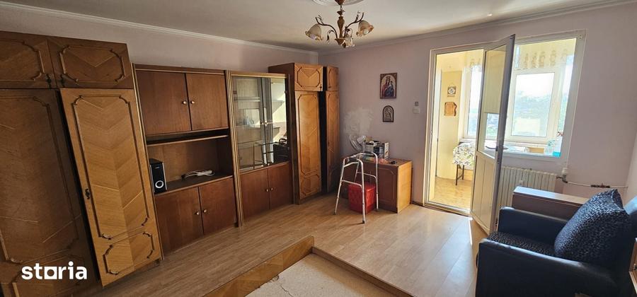 Garsonieră în Far