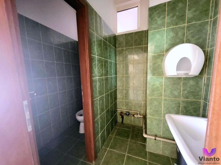Spațiu comercial, de 80 mp, în Vasile Aaron
