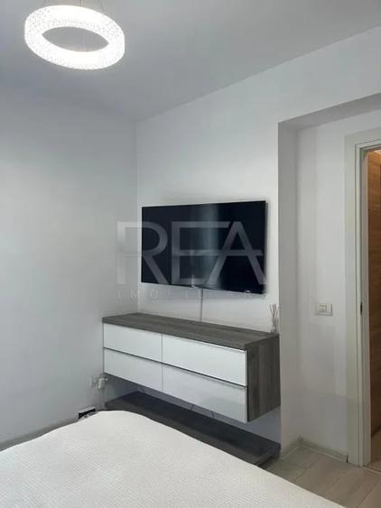 Apartament cu 3 camere decomandat, mobilat în Pipera