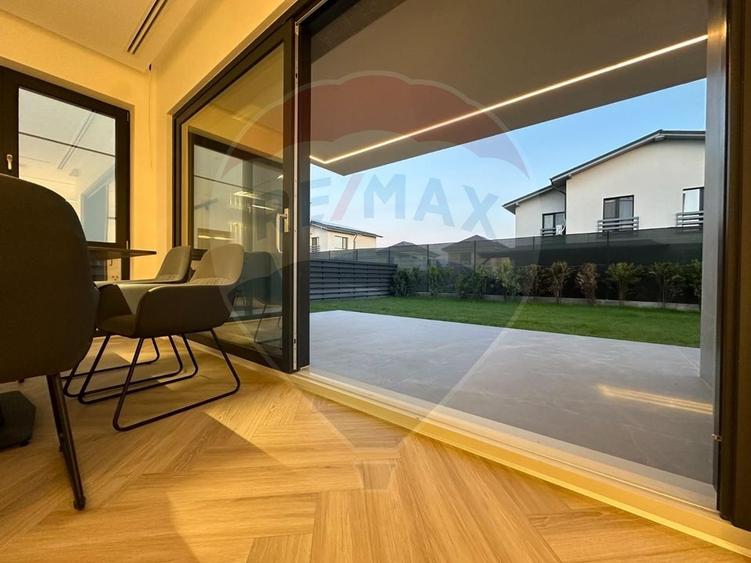 Vila moderna de inchiriat cu 5 camere, prima inchiriere - 18