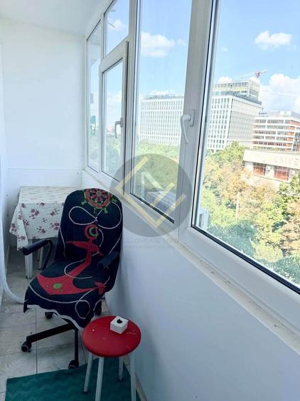 Apartament cu 3 camere decomandat, mobilat în Timpuri Noi