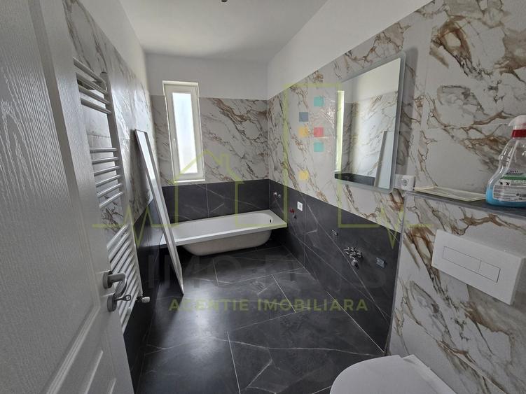 Apartament cu 3 camere semidecomandat în Braytim
