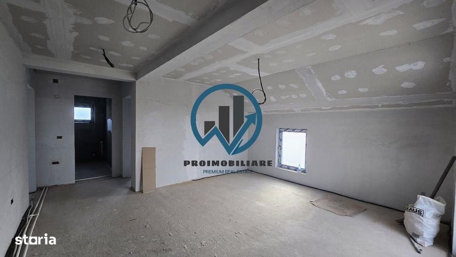 Apartament cu 3 camere în Craiovei