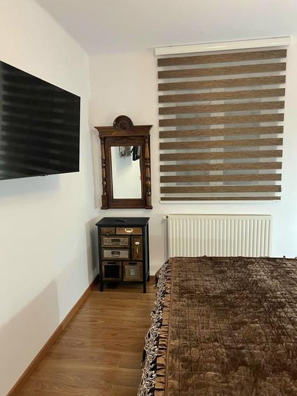 Apartament cu 3 camere decomandat în Centrul Istoric
