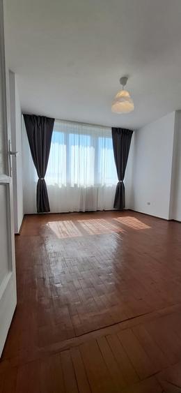 Apartament cu 2 camere semidecomandat în Nord