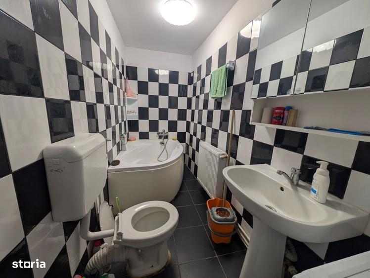 Casă cu 3 camere cu Teren 205 Mp în Exterior Vest