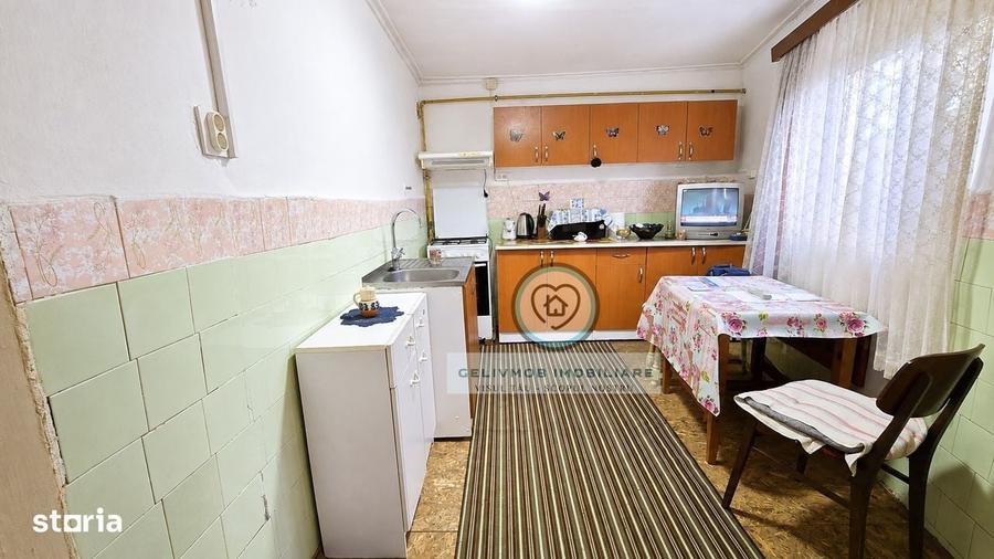 Casă cu 3 camere în Central