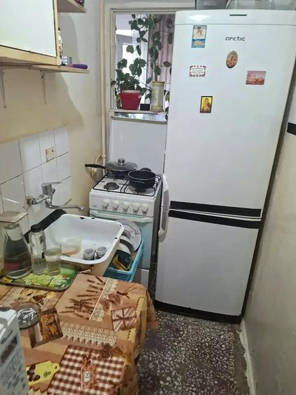 Garsonieră decomandată în Micro IV