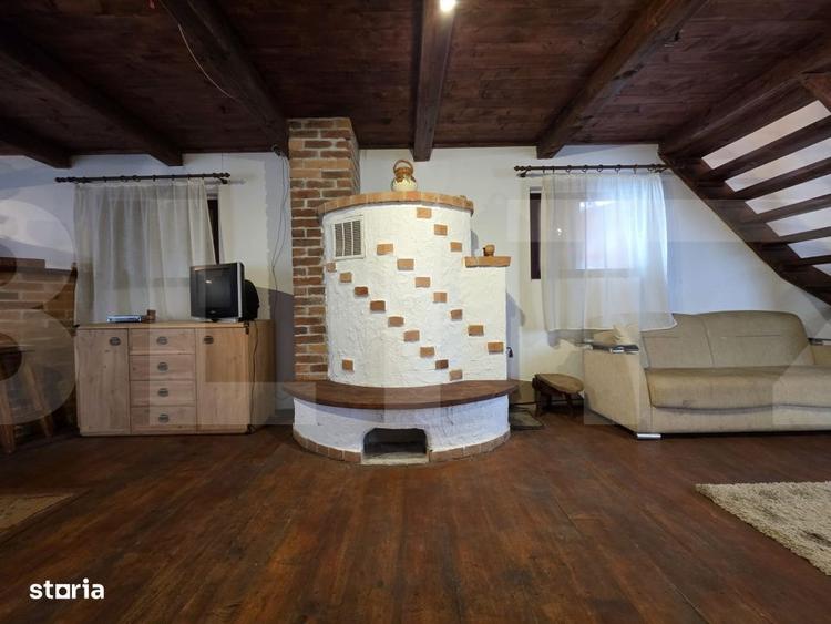 Casă cu 4 camere în Turia