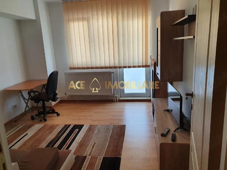 Apartament cu 2 camere decomandat, mobilat în Păcii