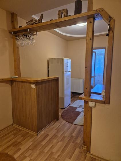 Apartament cu 2 camere decomandat în Exterior Vest
