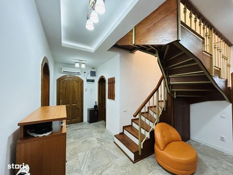 Apartament cu 4 camere în Sub Arini