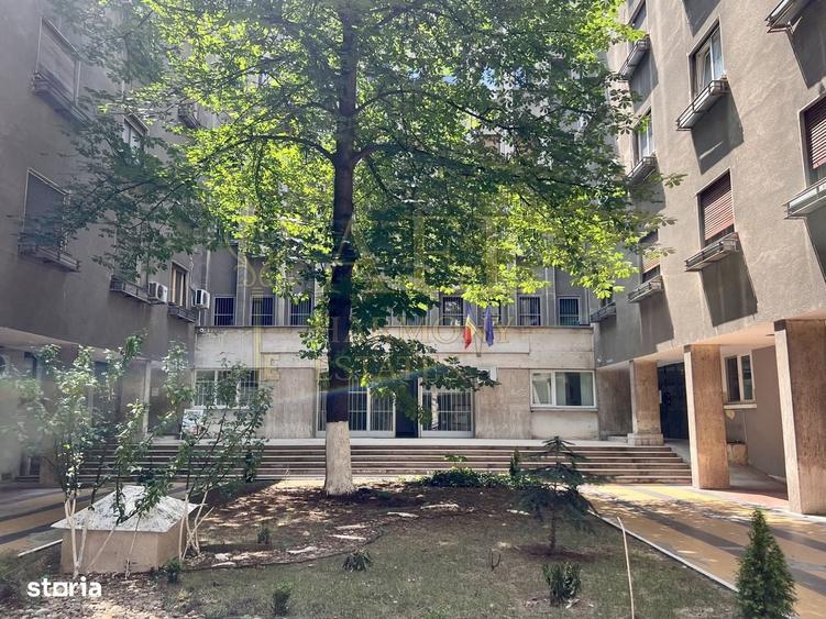 Apartament cu 2 camere în Calea Victoriei