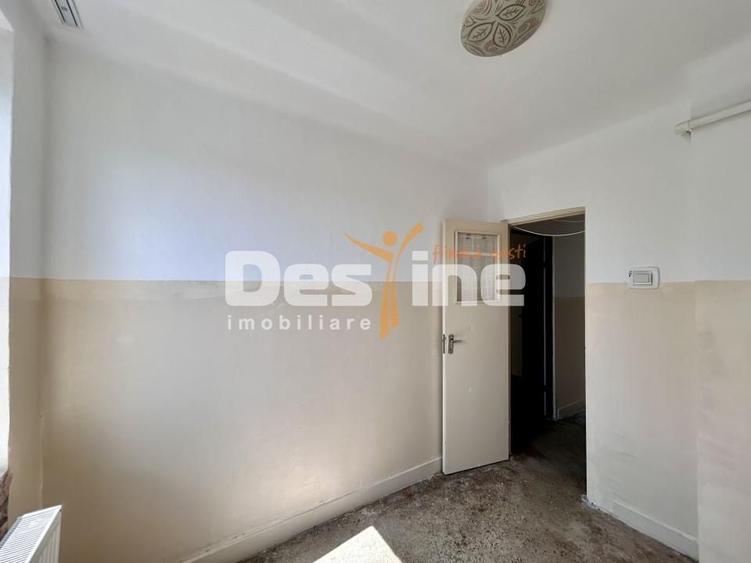 Apartament cu 2 camere semidecomandat în Central