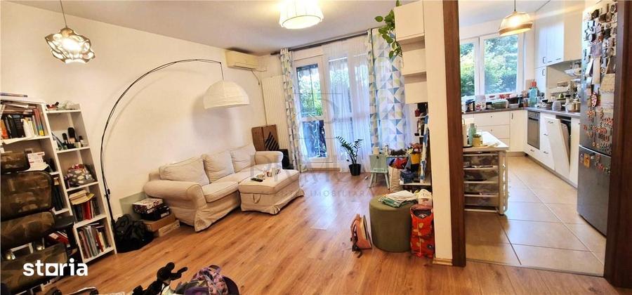 Apartament cu 3 camere în Central