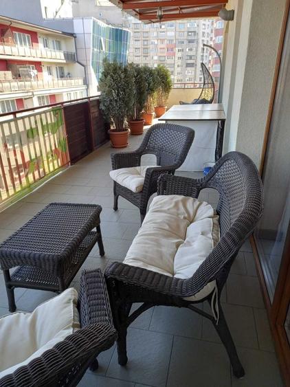 Apartament cu 2 camere decomandat în Exterior Vest