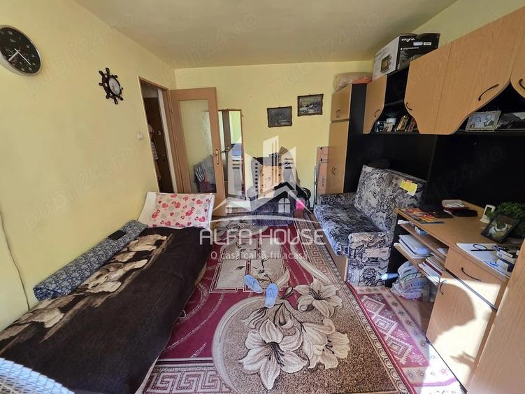 Garsonieră decomandată în Govândari