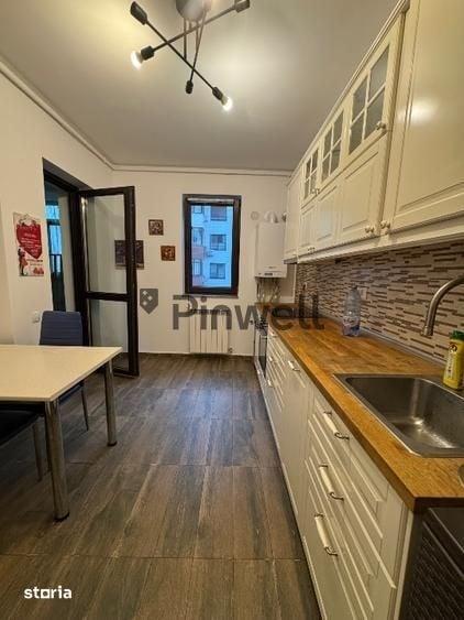 Apartament cu 3 camere decomandat în Aviației
