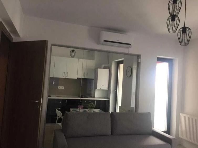 Garsonieră decomandată, mobilată în Lujerului