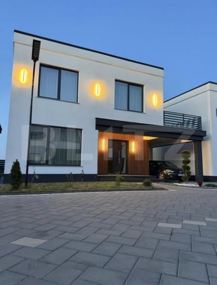 Casă individuală cu 4 camere cu Teren 300 Mp în Frătăuții Vechi