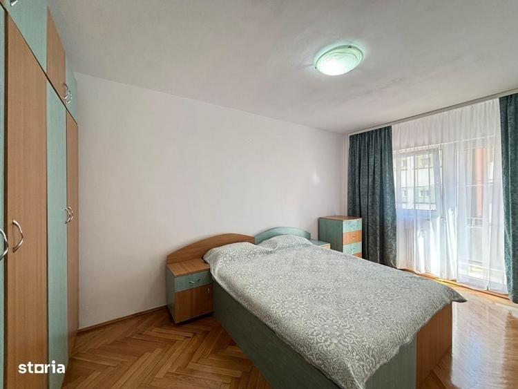 Apartament cu 3 camere decomandat în Vasile Aaron