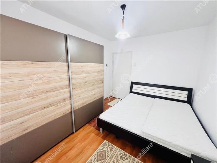 Apartament cu 2 camere semidecomandat, mobilat în Mihai Viteazul