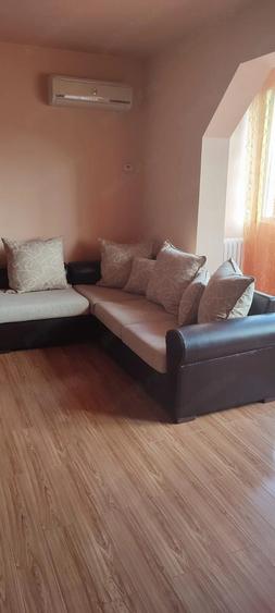 Apartament cu 3 camere semidecomandat în Est