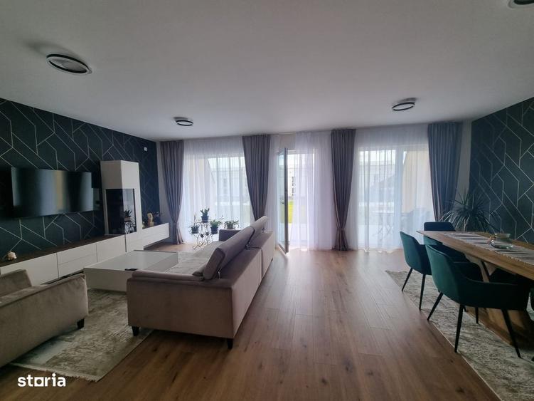 Casă cu 4 camere cu Teren 300 Mp în Central