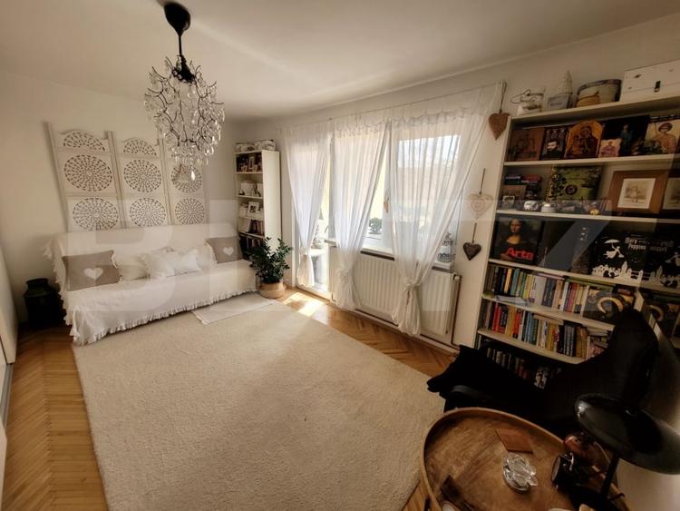 Apartament cu 4 camere decomandat, mobilat în Gheorgheni