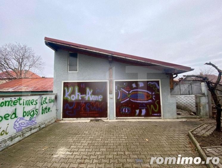 Casă cu 8 camere cu Teren 350 Mp în Rădăuți