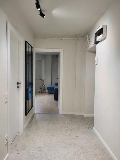 Apartament cu 2 camere decomandat, mobilat în 13 Septembrie