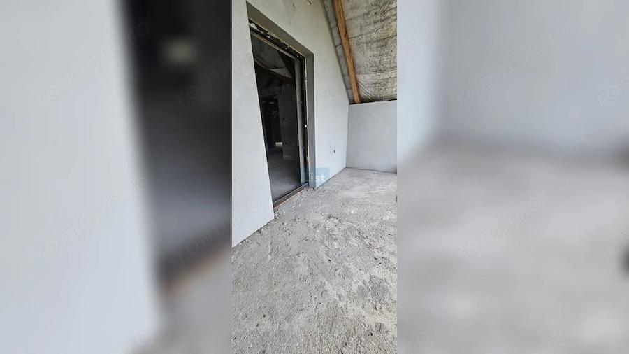 Teren de 936 mp, în Jelna