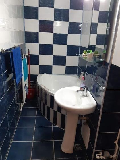 Apartament cu 2 camere decomandat în Lazaret