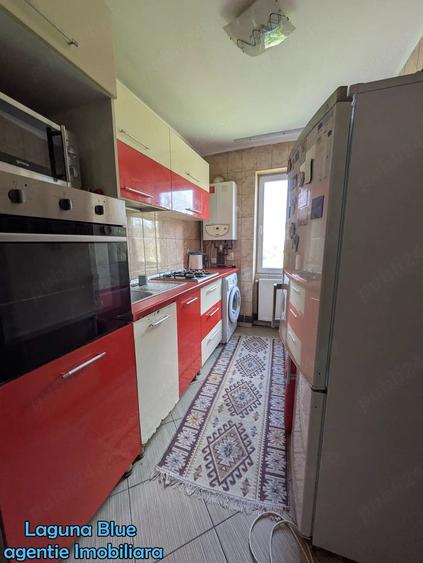 Apartament cu 3 camere decomandat în Ultracentral