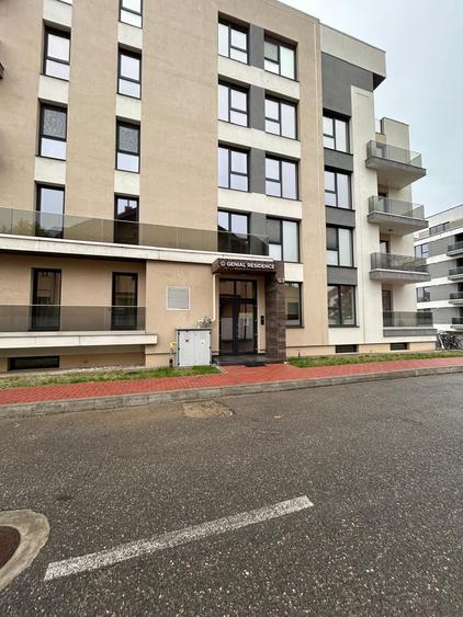 Apartament cu 4 camere decomandat în Albert