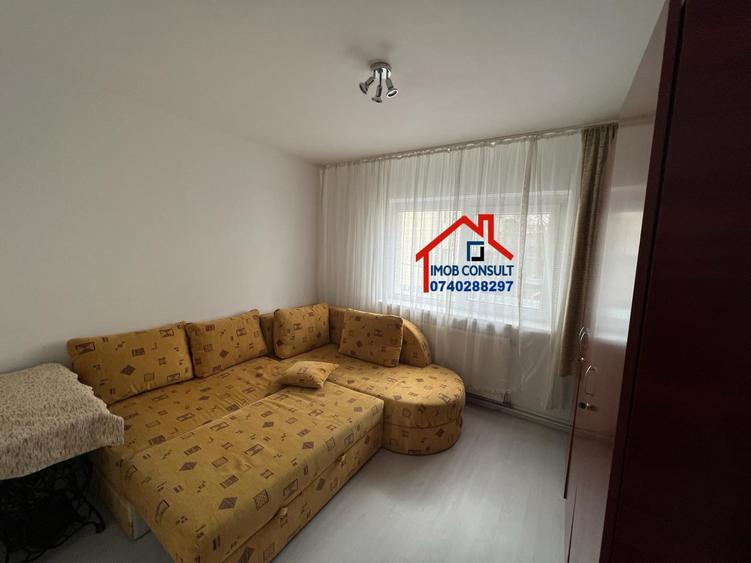 Apartament cu 2 camere decomandat în Alexandru cel Bun