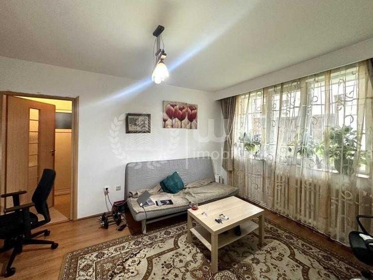 Apartament cu 2 camere semidecomandat în Beliș