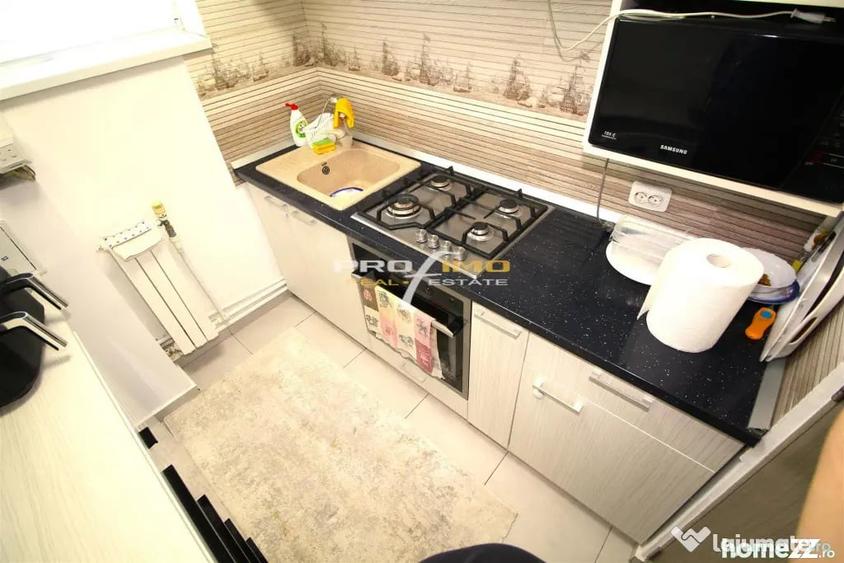 Apartament cu 3 camere semidecomandat în City Park Mall