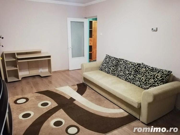 Apartament cu 2 camere decomandat în Regie